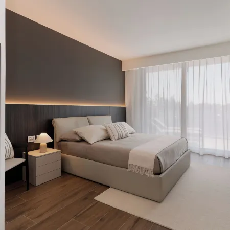 Farus Living
