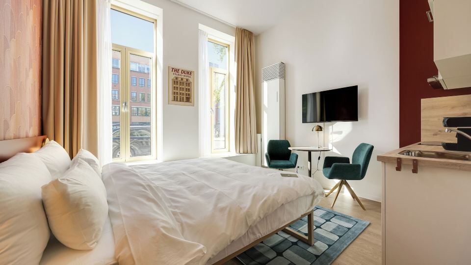 Duke Studio Hotel