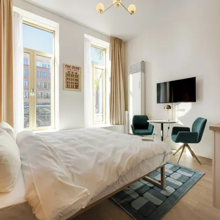 Duke Studio Hotel