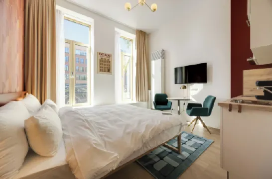 Duke Studio Hotel Отели в г. 