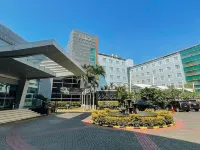 Grage Grand Business Hotel Cirebon Hotels in Cirebon City