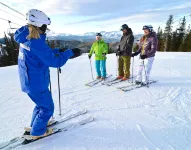 프리미어 실버 밀 8281-2베드룸-슬로프까지 도보! 어린이 스키 무료! 2 베드룸 콘도, 레드어닝 제공