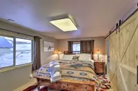 Centennial Cabin w/ Hot Tub, Sauna & Pool Table! - Homestay