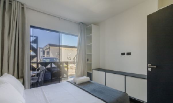 アパートメンツ イン ア コンド ウィズ バーベキュー アンド プール イン ザ ベスト ロケーション オブ アライアル ダジュダ DVBS