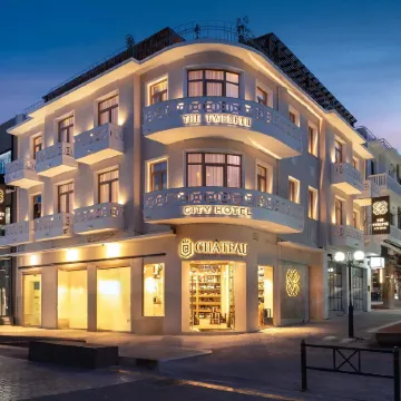 The 12th City Hotel Отели рядом с достопримечательностью «Часовая башня»