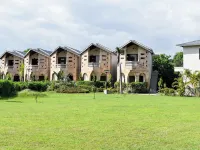 อมาริส กรีนส์ รีสอร์ต