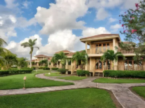 Hopkins Bay Resort - Parkplatz