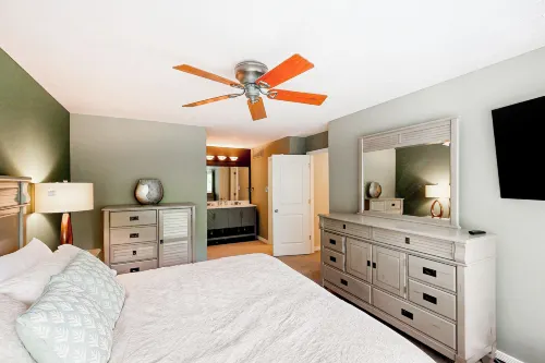 'Heart Pond Resort' Home in Carmel-Westfield Area - Wifi