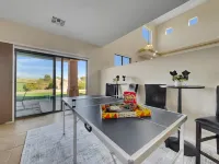 Bustos Maricopa - Gym