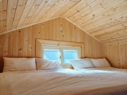 靜川索爾米旅館