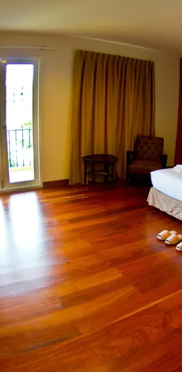 ห้องซูพีเรียร์ เตียงใหญ่ 1 เตียง