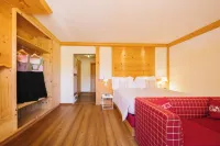 Maribel Hotel - Balkoner