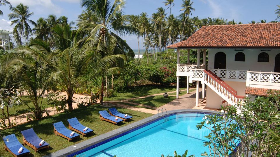 Wunderbar Beach Hotel