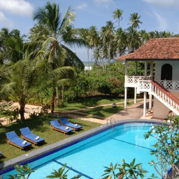 Wunderbar Beach Hotel