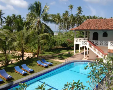 Wunderbar Beach Hotel โรงแรมในเบโตตาริเวอร์