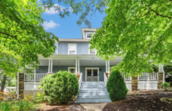 Suite 3, Quick Stroll to Downtown Black Mountain