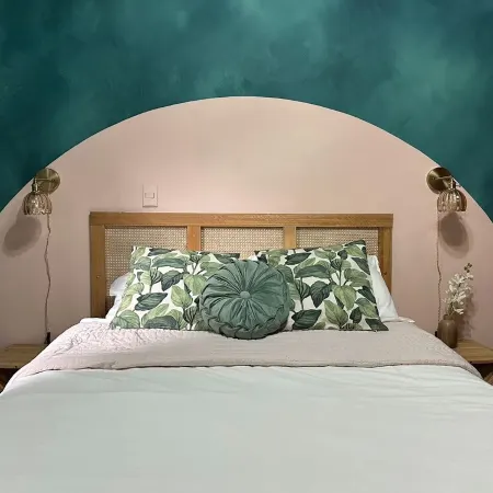 Vibrant Jungle Oasis Apt- Long stays & Medical Tourism, Patio, Fitness Equipment Отели рядом с достопримечательностью «Комплекс «Авенида Эскасу»»