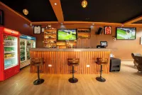 Serenity Sports Oasis - bar