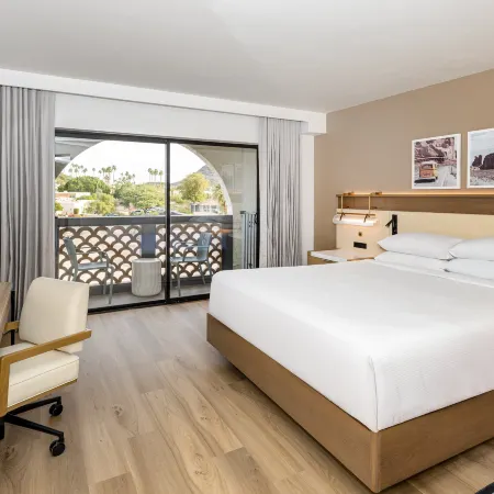 Hilton Phoenix Resort at the Peak