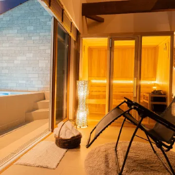 Reviera Resort Villa