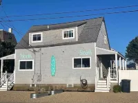 Entire Ocean Boulevard property, steps to beach! Hotels in Rye