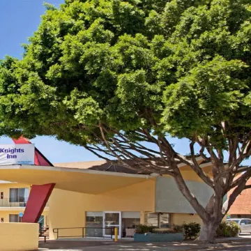 Astro Pasadena Hotel