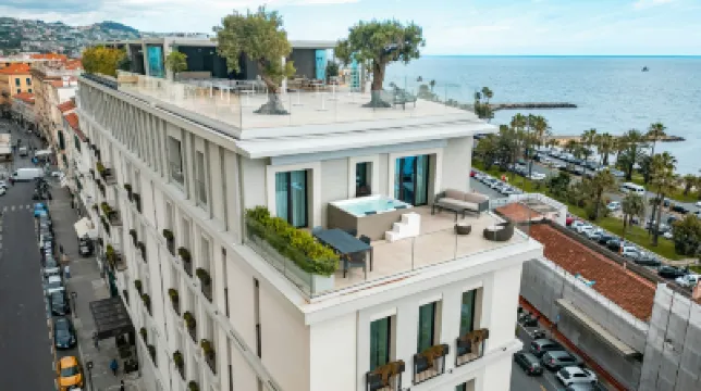 ホテル ヨーロッパ パレス のホテル