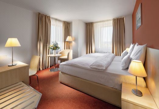 클라리온 콩그레스 호텔 세스케 부데오비차