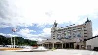 Royal Tainai Park Hotel - ที่มีที่จอดรถ