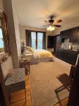 Historic Hewitt Onion Tower Apt 2 Studio in Central Marquette with Sauna Access
