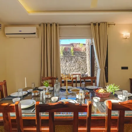Alaya Stays 3BHK Golden Meadow Villa