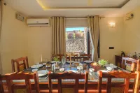 Alaya Stays 3BHK Golden Meadow Villa