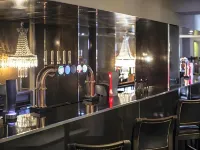 Barons Court Hotel Walsall