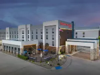 Hampton Inn & Suites Dallas-DFW Arpt W-SH 183 Hurst Hotels in Hurst