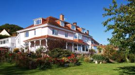 Dunkery Beacon Country House