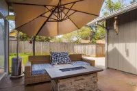Zen Den - 10 Minutes To Autzen & Downtown 2 Bedroom Home