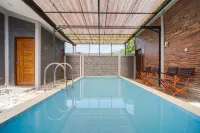 Villa Maurine Prambanan