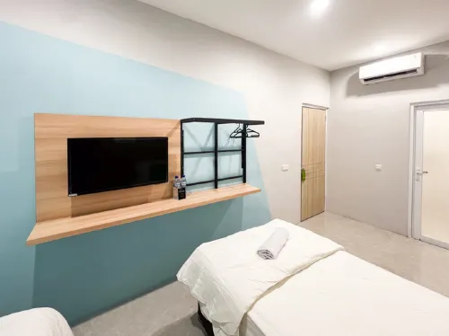 Urbanview Manukan Family Inn Surabaya