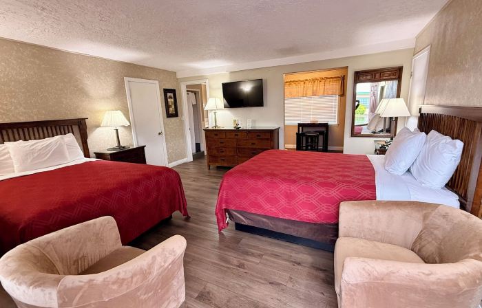 Sage N Sand Motel