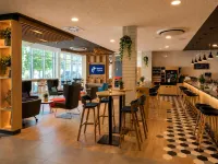 Holiday Inn Express MUNICH AIRPORT - ERDING by IHG - bar