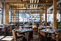 Hewing Hotel - breakfast