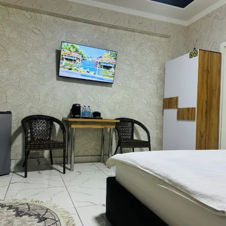 ALI HOTEL