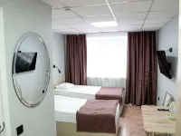 Kolos Hotel 바르나울 호텔