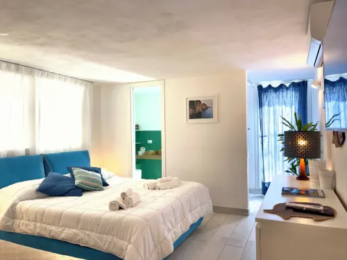 Marina Beach Apartments - balcony
