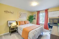Fenced Yard & Grill! Family Haven in Port Orchard - Homestays