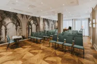Hotel Indigo Krakow - Wawel Castle by IHG