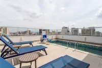 Aurora - Prédio novíssimo e Completo No Centro de São Paulo - piscine