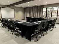 Mercure Curitiba Golden - Rooftop Pools