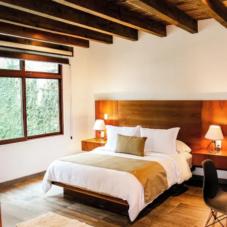 Hotel Roca y Cantera