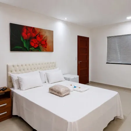 Suíte com Jacuzzi Vista de Escarpas 4
